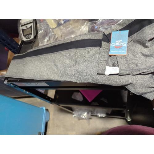 Size XL Hot Chillys Men's Color Block  Ankle Tight Midweight Body Fit Base Layer