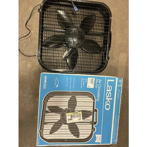 Lasko 21-3/4 in. H X 20 in. D 3 speed Box Fan