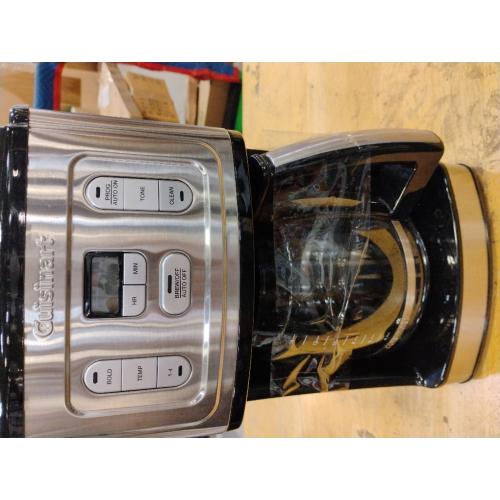Cuisinart BrewCentral 14-Cup Programmable Coffee Maker (CBC ...‼️needs heavy cleaning‼️
