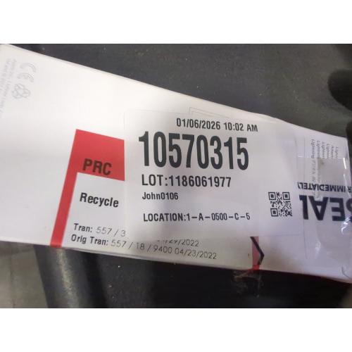 Apple MD826 / MD826ZMA Lightning to HDMI Adaptor