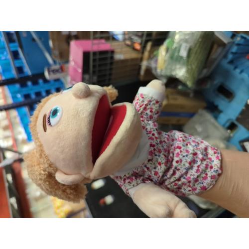 Family Hand Puppets,Puppets for Kids Role Paly Family Members 13.4 INCH Multi-Ethnic Puppets Plush Soft Hand Puppets Family Puppets Story Toys, Puppets for Girls Boys Finger Puppets Puppet Set Gifts