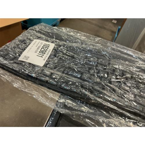 Microsoft Sculpt Comfort Desktop - Black - Wireless, Comfortable, Ergonomic Keyboard and Mouse Combo with Cushioned Palm Rest and USB Wireless Receiver