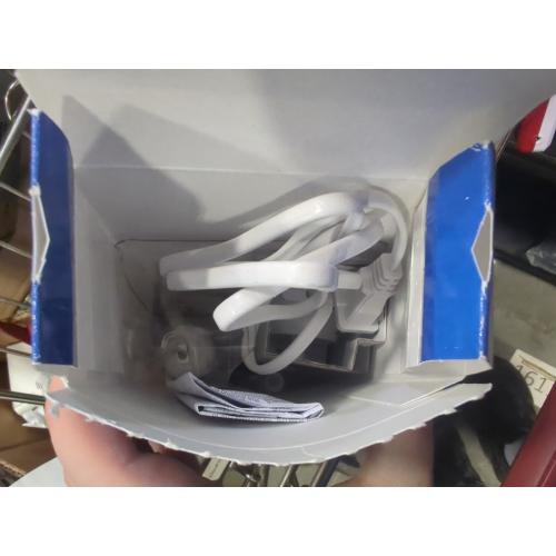 Color White Oral-B - Pro 1000 Electric Toothbrush - White