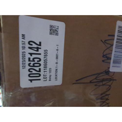 Black Decker Quiet Blender with 6-Cup Cyclone Glass Jar, 3 Speeds   3 Functions & Serrated Blade Technology for Faster Blending, Pulse Button and 24-oz Personal Jar, 900W