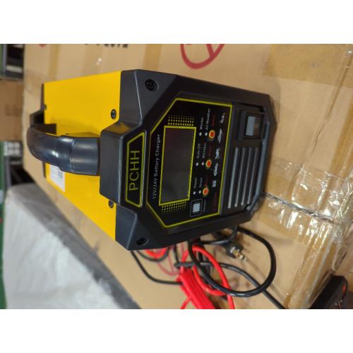 12V 24V Heavy Duty Battery Charger, 0-15A Lead-Acid Smart Automatic Battery Maintainer, Trickle Charger with Repair, Auto Off, Winter Summer Mode, for Car Truck Boat Motorcycle RV Lawn Mower (Yellow)