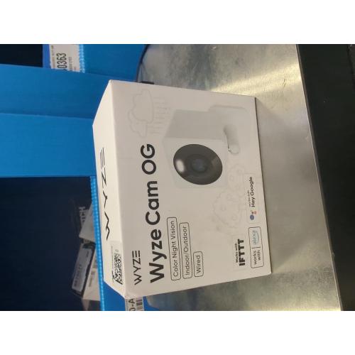 Wyze Cam OG Indoor/Outdoor 1080p Wi-Fi Smart Home Security Camera with Color Night Vision, Built-in Spotlight, Motion Detection, 2-Way Audio, Compatible with Alexa & Google, White, Free Expert Setup