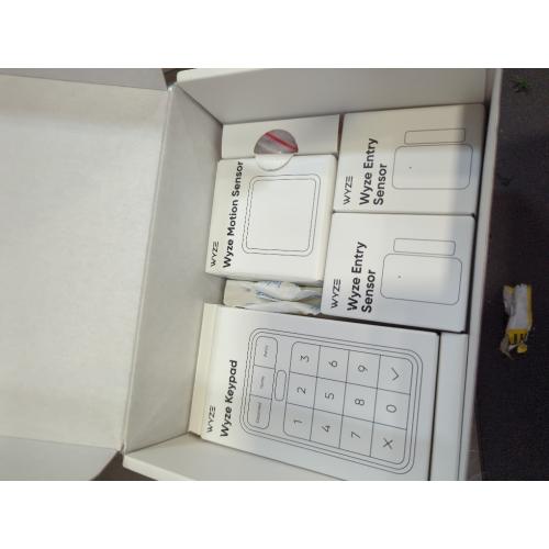 Wireless Home Security Sensor Kit with Hub, Keypad, Motion, Entry Sensors, and 6 Mo. of 24/7 Professional Monitoring