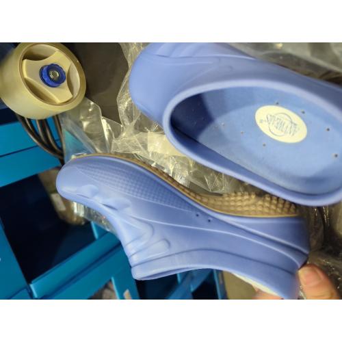 Size 3-5 Anywear Zone Clogs - EVA-Cushioned Non Slip Work Shoes - Breathable Nursing Shoes - Swivel Back Strap Clogs for Men & Women