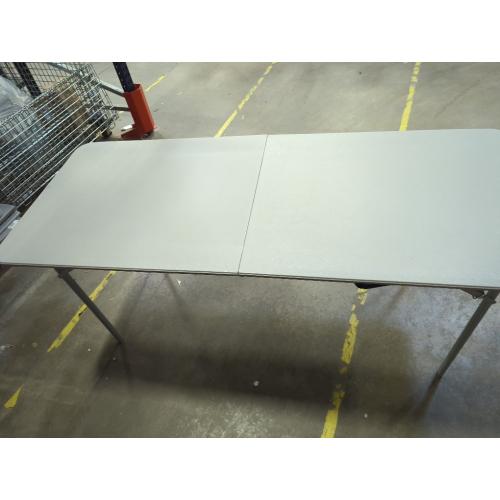 Cosco 3-ft x 6-ft Indoor or Outdoor Rectangle Resin Gray Folding Banquet Table