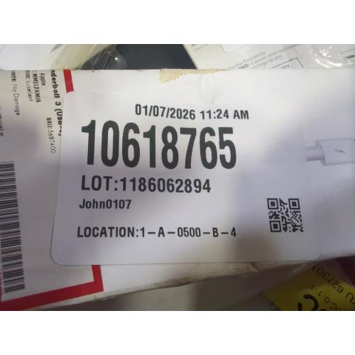 Apple Thunderbolt 3 (USB-C) to Thunderbolt 2 Adapter