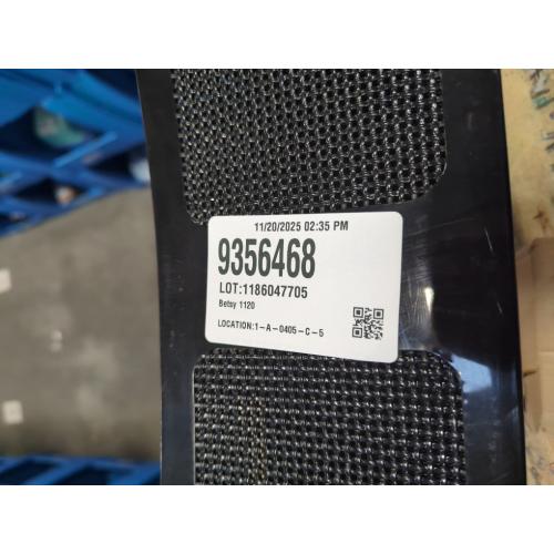 Haundry Plastic Black Shower Caddy Basket with 3 Compartments, Portable Divided Bathroom Cleaning Caddy Organizer Storage Tote with Handle for Dorm, College, Room Essentials