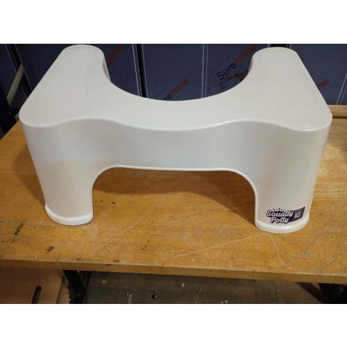 Squatty Potty Original Bathroom Toilet Stool 9 Inches Tall - White | Ergonomic Squat Footrest Bathroom Stool for Improved Bowel Health and Natural Posture
