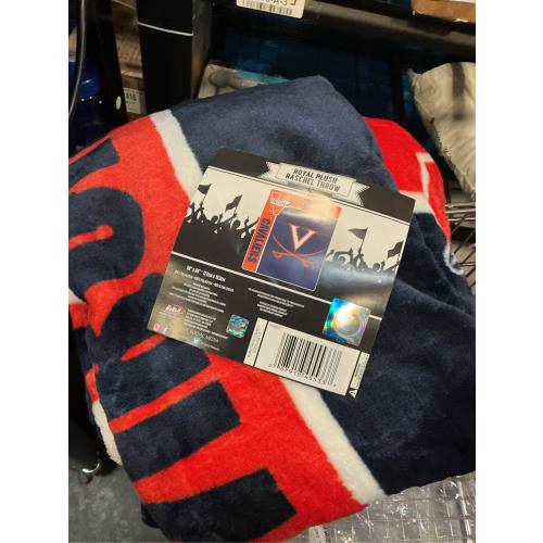 Vircinia Cavaliers Royal Plush Raschel Thr 50 X 60 127cm X 152cm Ow Blanket