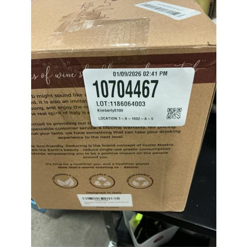 Gusto Nostro Stainless Steel Wine Glass - 18 oz Unbreakable Gold Wine Glasses for Travel, Camping and Pool - Fancy, Unique and Cute Portable Metal Wine Glass for Outdoor Events, Picnics (Set of 4)