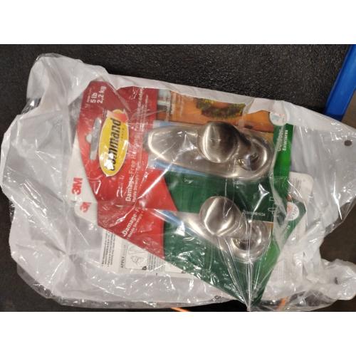 3M Command 1.62 in. L Brushed Nickel Metal Large Hook 5 lb. cap. 4 pack