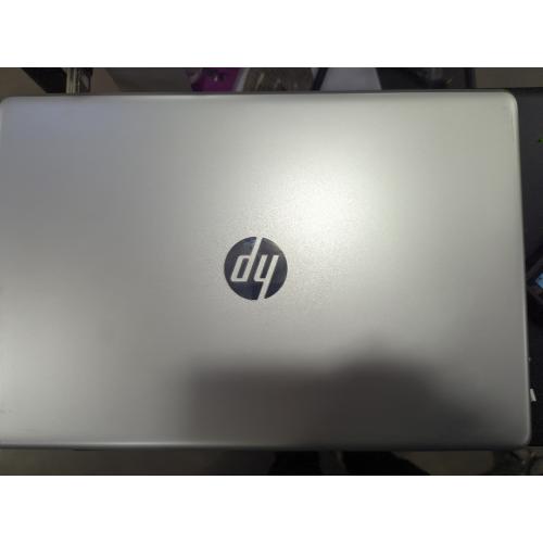 HP Notebook - 17-bs011cy With Charger