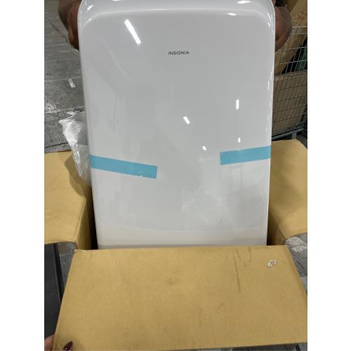 Insignia™ - 250 Sq. Ft. Portable Air Conditioner - White (3)