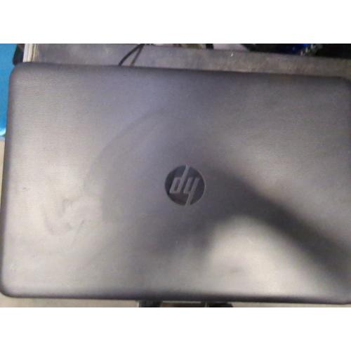 hp laptop model 15 ay071nr