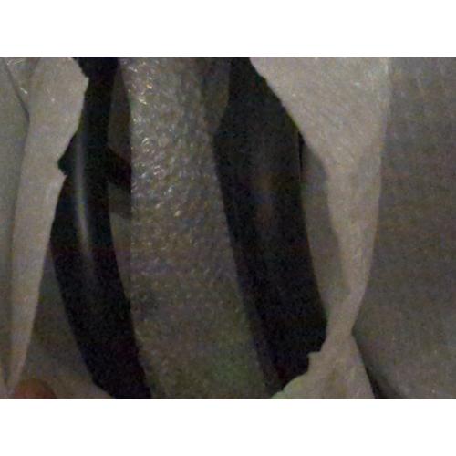 Color Black Set of 4 Size 18'' H Solid Wood Side Chair (Set of 4)