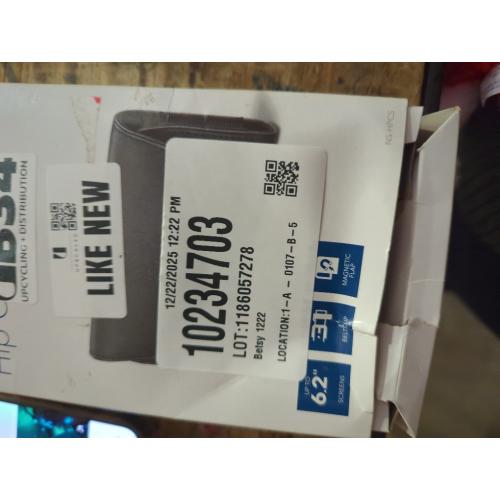 Insignia™ - Universal Holster Case for Screens up to 6 - Black