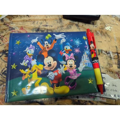 Disney Mickey and Friends Deluxe Autograph Book with Pen