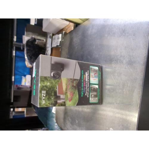 Cam v4 Wi-Fi 2.5K QHD Indoor/Outdoor Plug-In Smart Home Security Camera, Color Night Vision, 2-Way Audio (Black)