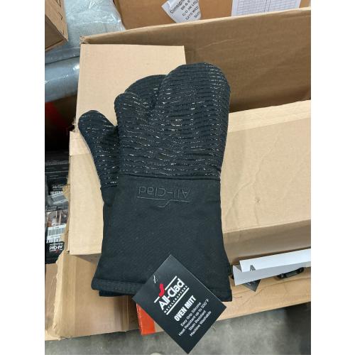 All-Clad Silicone Oven Mitts: Heat Resistant up to 500 Degrees - 100% Cotton & Silicone, 14x7 Oven Mitt for Kitchen and Barbecue, 2-Pack, Black
