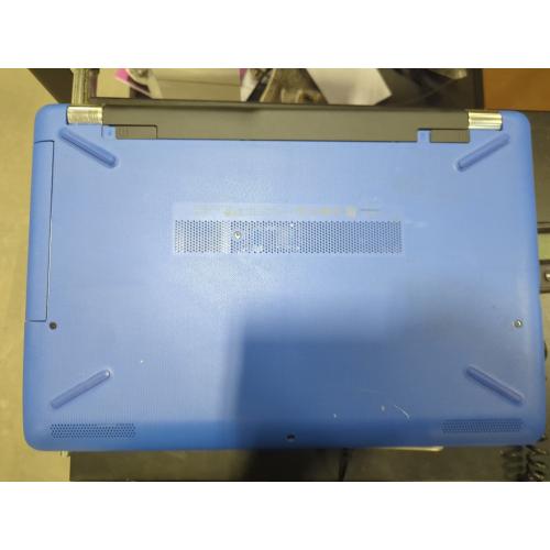 HP Notebook - 15-bw026cy With Charger