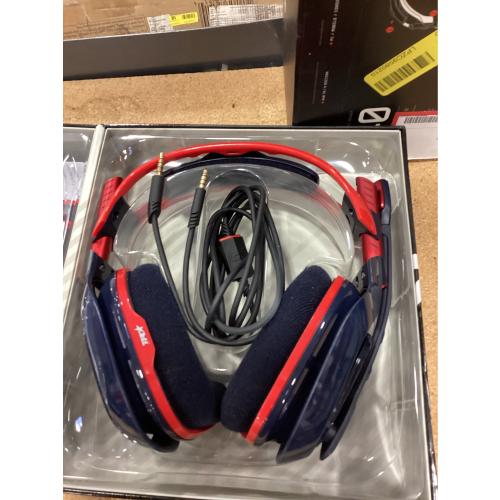 Astro Gaming - A40 TR X-Edition Wired Gaming Headset for Xbox One, Xbox Series X|S, PS5, PS4 - Red/Black