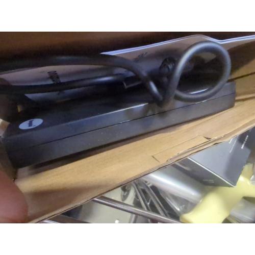 Floppy Disk Reader, 3.5 inch 1.44mb External USB Type A/C Floppy Disk Drive for PC, Laptop and Desktop Compatible with Windows 11/10/8/7/2000/XP, Not Compatible With Mac and Chrome, Black