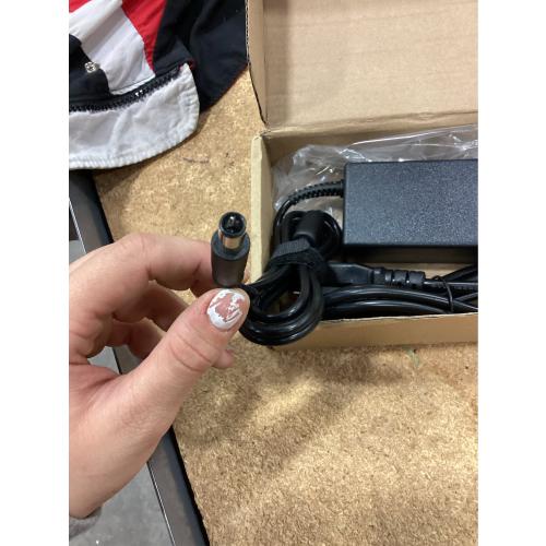 UpBright 19V AC/DC Adapter Compatible with Asus ADP-40KD BB ADP-40KDBB ADP40KD BB ADP40KDBB Delta Electronics Acer 19 V 2.1 A 19VDC 2.1A 40W DC19V 2100mA 19.0 LPS Power Supply Cord Battery Charger PSU