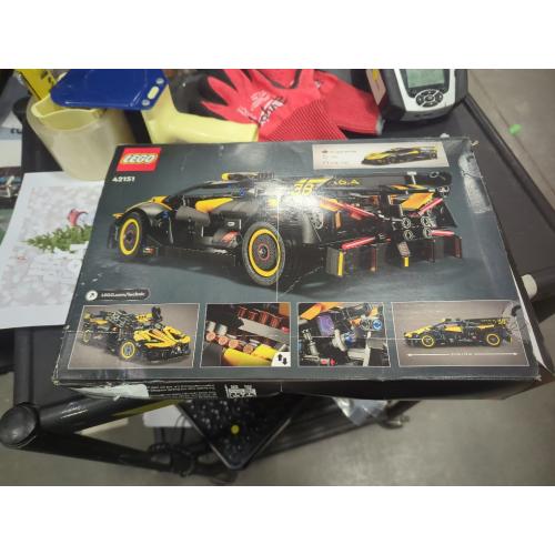 Technic Bugatti Bolide Building Toy Set (905 Pieces)