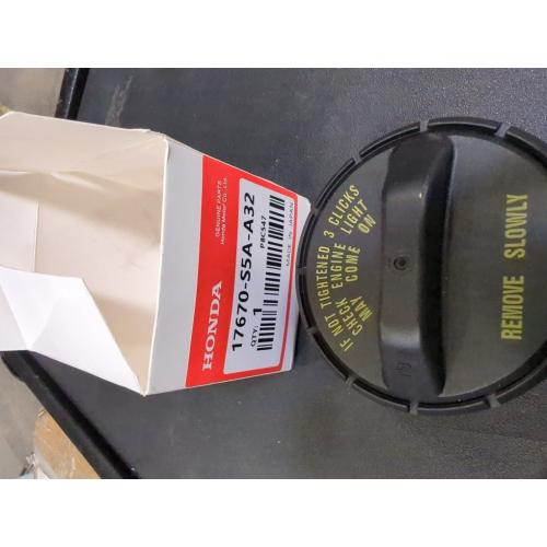 Gas Cap, Fuel Cap For Honda 2001-2005 Civic, 2002-2004 CRV, 2003-2005 Element, 2001-2006 Insight, 2001-2005 S2000 Replaces 17670-S5A-A32, 17670S5AA32
