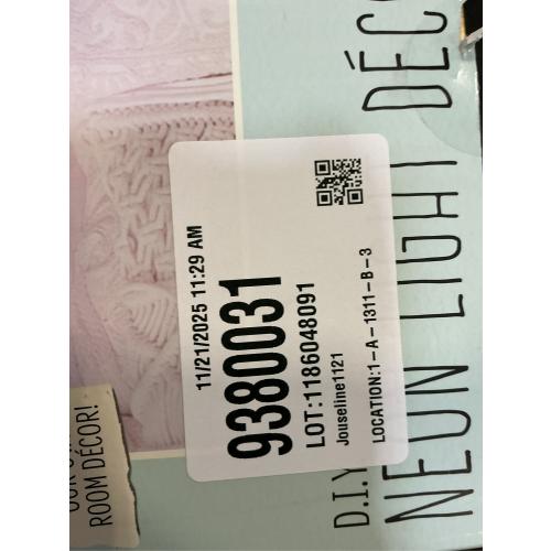 STMT LED Light Décor