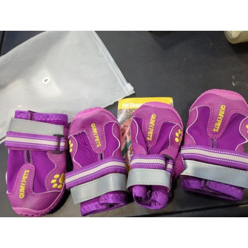 QUMY Dog Shoes for Large Dogs, Medium Dog Boots & Paw Protectors for Winter Snowy Day, Summer Hot Pavement, Water-Resistant in Rainy Weather, Outdoor Walking, Indoor Hardfloors Skid-Resistant Sole