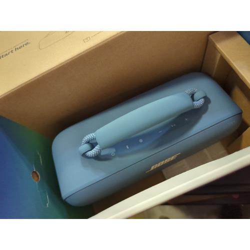 Bose SoundLink Max Portable Speaker, Large IP67 Waterproof Bluetooth Speaker, Up to 20 Hours of Playtime, USB-C, Built-in 3.5mm AUX Input, Blue Dusk