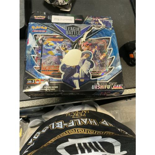 Pokemon TCG: Single Strike or Rapid Strike Urshifu VMAX League Battle Deck