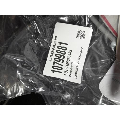 Insignia™ - 100' Cat-6 Ethernet Cable - Gray