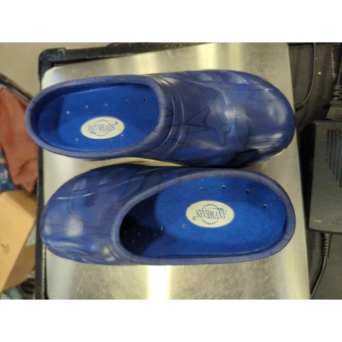Anywear Zone Nursing Clogs for Women and Men - Lightweight Slingback Non-Slip Work Shoes with Exceptional EVA Cushioning, Ventilated Insoles, men's 3, women's 5