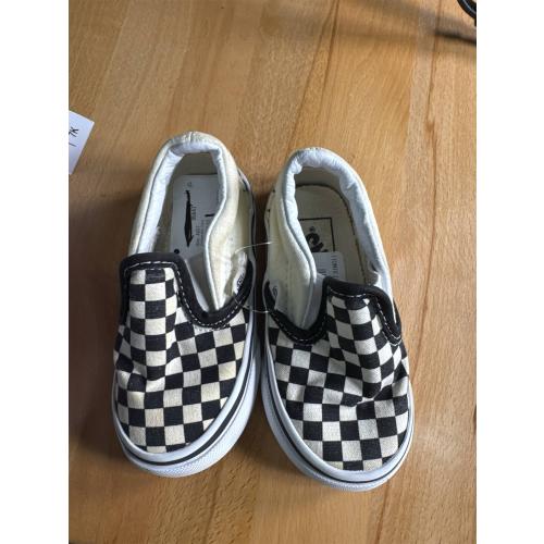 Vans Kids Unisex Classic Slip On, (Checkerboard) Black/White, (Size 6) Toddler