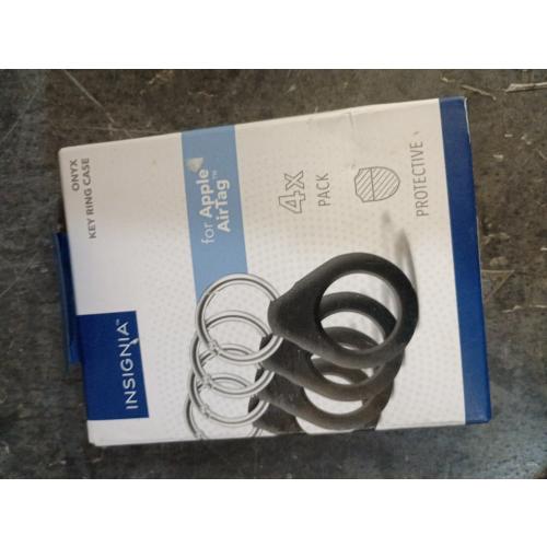 Insignia - Key Ring Case for Apple AirTag (4-Pack) - Black