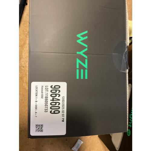 Wyze Wired Outdoor Wi-Fi Floodlight v2 Home Security Camera with 2K Video, Color Night Vision, Motion Activated LEDs - White