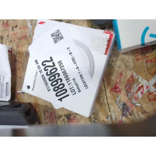 Apple MagSafe Charger - Wireless Charger with Fast Charging Capability, Compatible with iPhone and AirPods