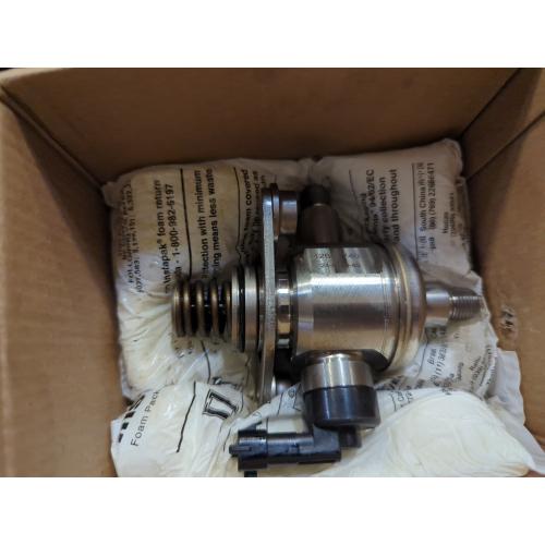 High Pressure Fuel Pump for 2010 2011 Chevrolet Equinox Impala