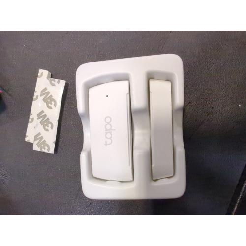 White Tapo Door Sensor Mini, REQUIRES Tapo Hub, Long Battery Life w/Sub-1G Low-Power Wireless protocol, Contact Sensor, 15mm Wide Gap Allowed, Real-Time Notification, Smart Action (Tapo T110)