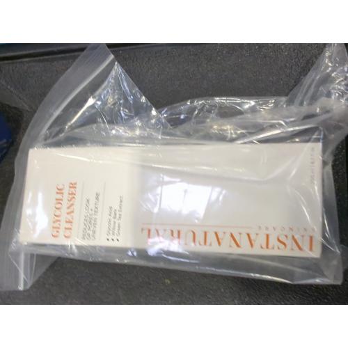 InstaNatural Glycolic Acid Cleanser Face Wash for Women & Men, Gently Exfoliating, Pore Minimizer, Anti Aging, Blackhead Remover, Acne Facial Treatment with Botanical Extracts, 6.7 Fl Oz