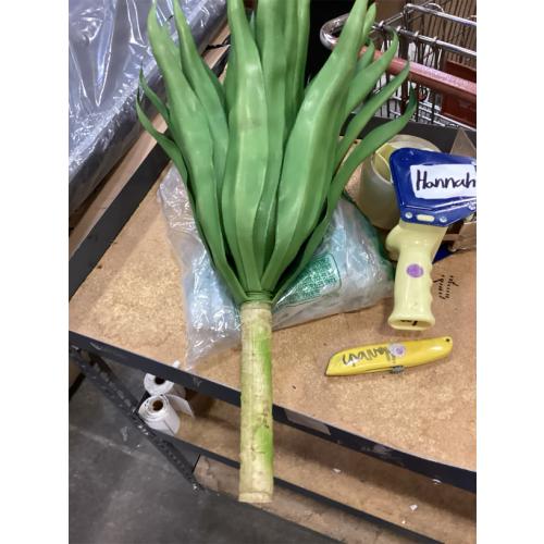 Velener Fake Agave Artificial Plant: Unpotted Fake Agave Plant for Room Decor, UV Resistant Faux Agave Plant for Outdoor/Indoor Decor, 22 inches, 1