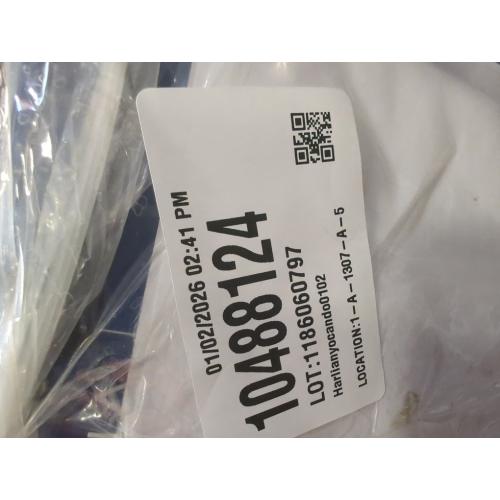 Insignia™ - 10-Sheet Crosscut Paper/CD Shredder - Black