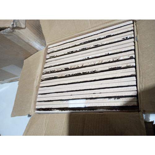 Trendy gold,  size 5x25 manual, pieces box 60, 2 box   Made in Spain.