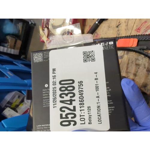 Glamnetic Magnetic Half Lashes - Princess | Natural Looking Half Lash Set, Short Cat Eye Flared, 6-Magnet Band, Reusable Eyelashes Small Eyes, Up to 60 Wears - 1 Pair